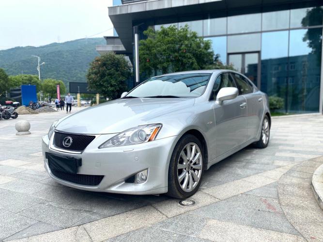 lexusis300-